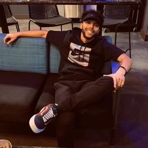 Meet your Posher, Chris